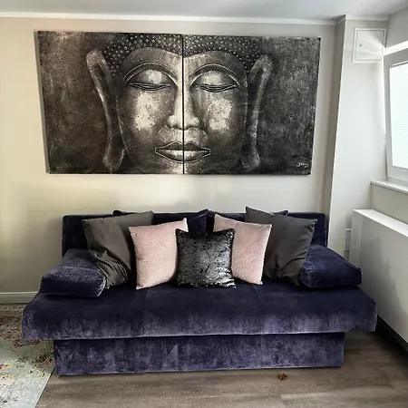 Souterrain - Privatwohnung mit Schlafzimmer im Einfamilienhaus-3